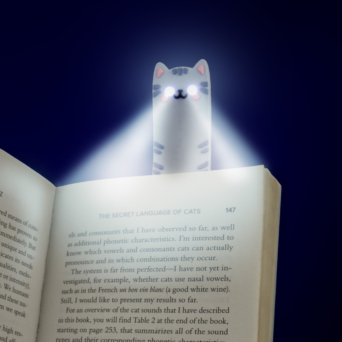Gift Republic - Reading Light - Cat