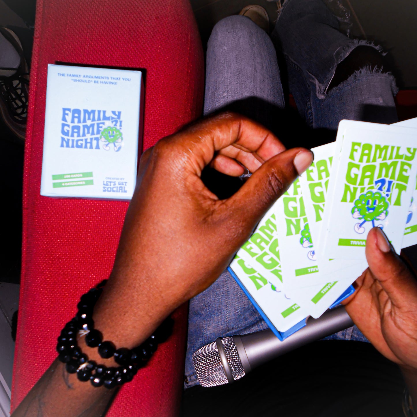 Let's Replay - Family Game Night