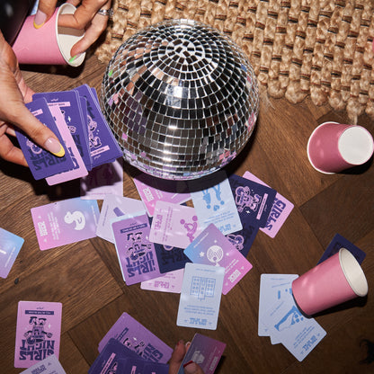 Let's Replay - Girls Night In (100 cards)