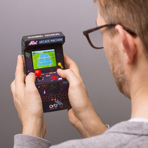 Thumbs Up! - Retro Arcade 240 in 1 Games Machine