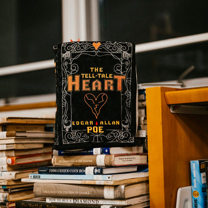 Punchkins - XL Booksies - Tell Tale Heart